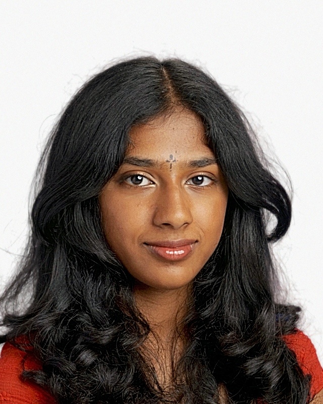 Zoya Sarangan