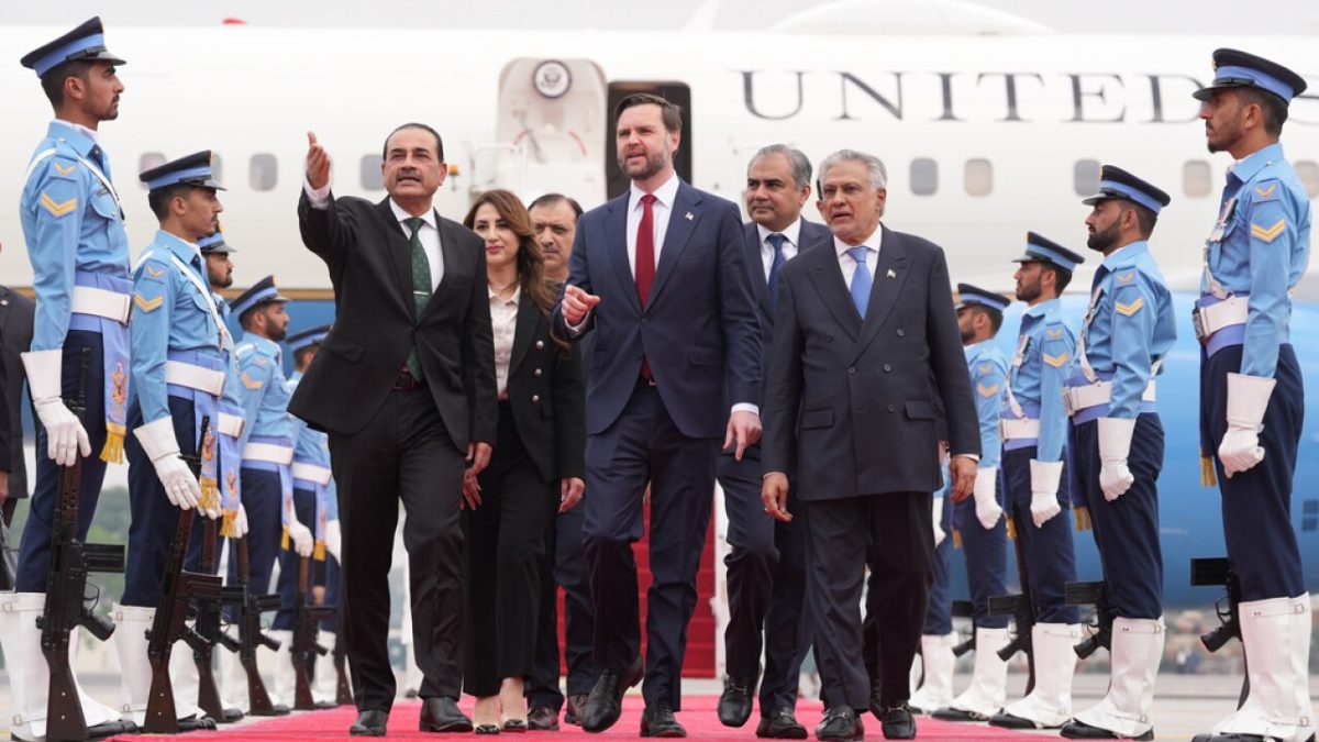 J.D. Vance arrives in Pakistan on April 11. Photo credit: Jacquelyn Martin